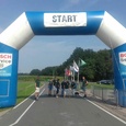 De wandelaars zijn bij de "Start"